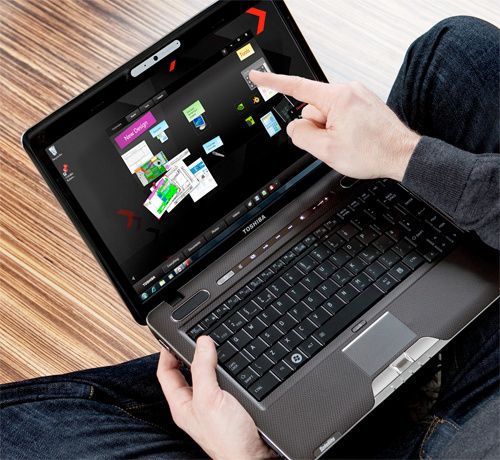 ������� Toshiba Satellite U500-1EX ������ � ������